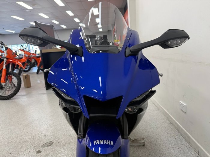 2024 YAMAHA YZF-R1 Blue