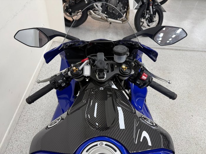 2024 YAMAHA YZF-R1 Blue