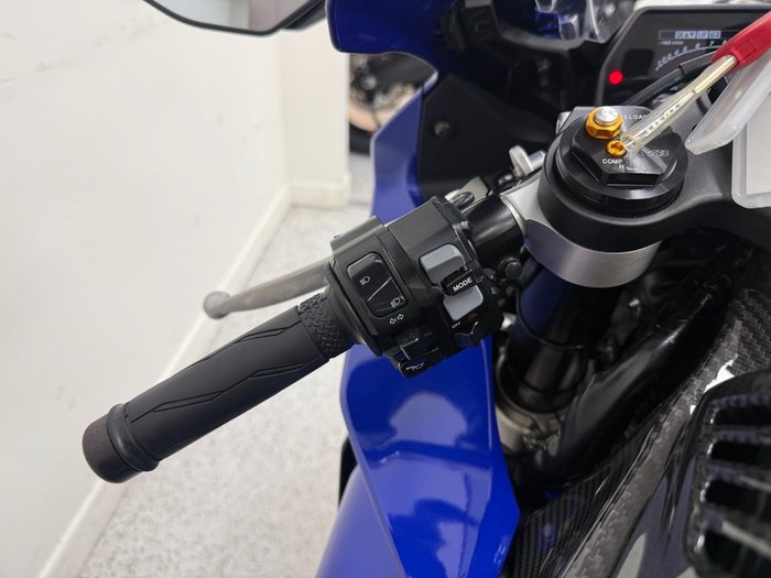 2024 YAMAHA YZF-R1 Blue