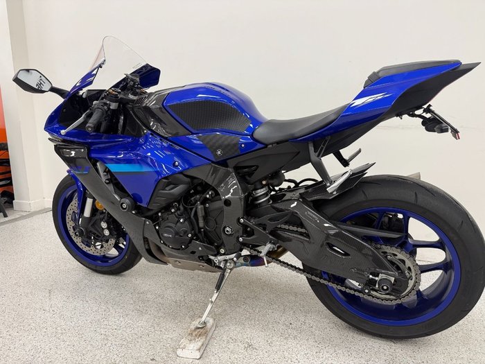 2024 YAMAHA YZF-R1 Blue