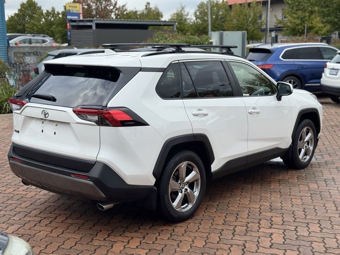 2021 Toyota RAV4 GXL