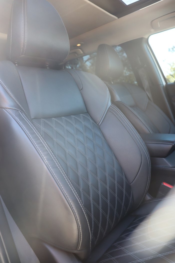 2023 Mitsubishi Outlander Exceed