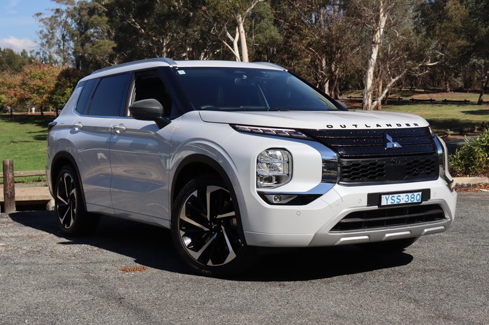 2023 Mitsubishi Outlander