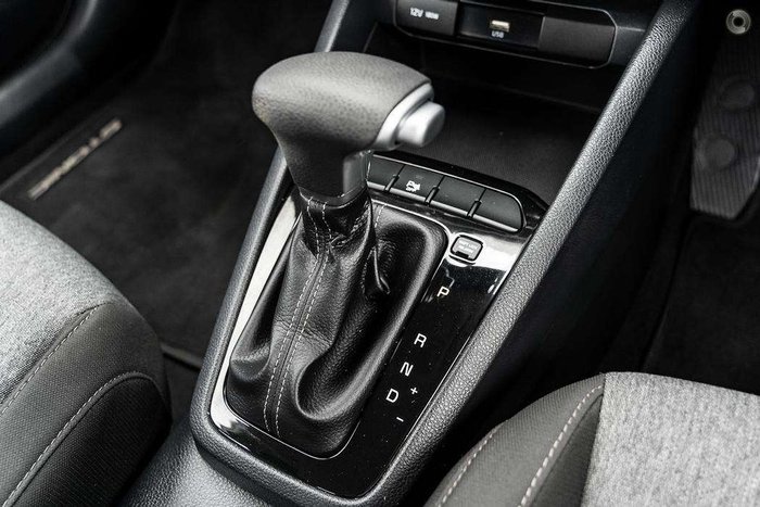 2023 Kia Stonic S