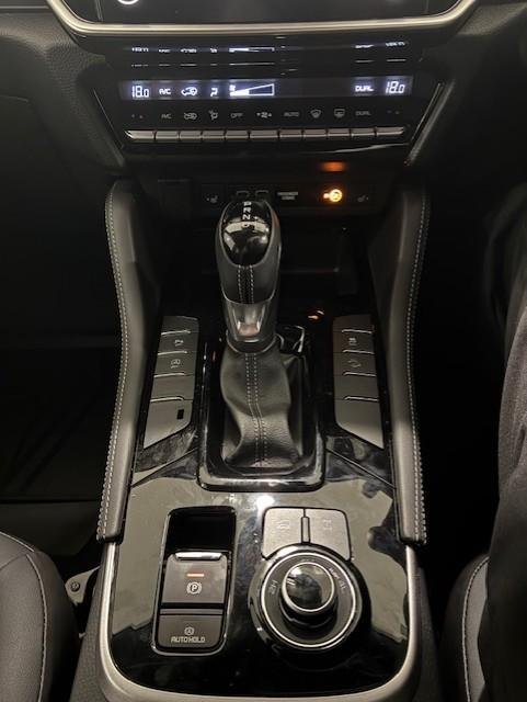 2025 Isuzu MU-X LS-T