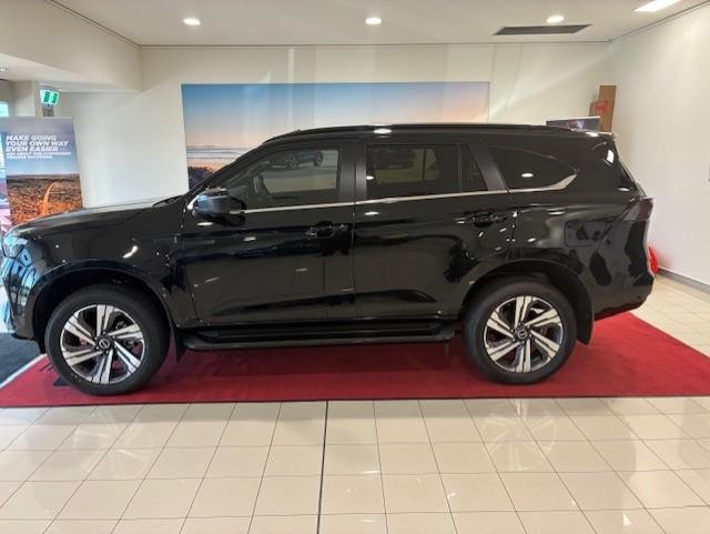 2025 Isuzu MU-X LS-T