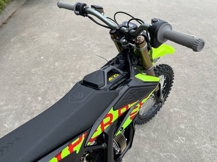 2025 Sur-ron 2025 SUR-RON ELECTRIC HYPER BEE Green