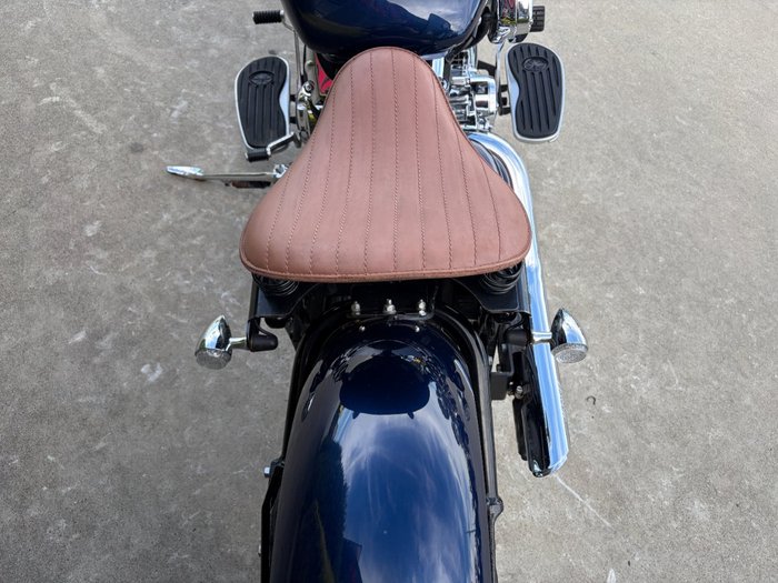 2018 Yamaha XVS650 V-STAR CUSTOM Blue