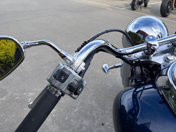 2018 Yamaha XVS650 V-STAR CUSTOM Blue