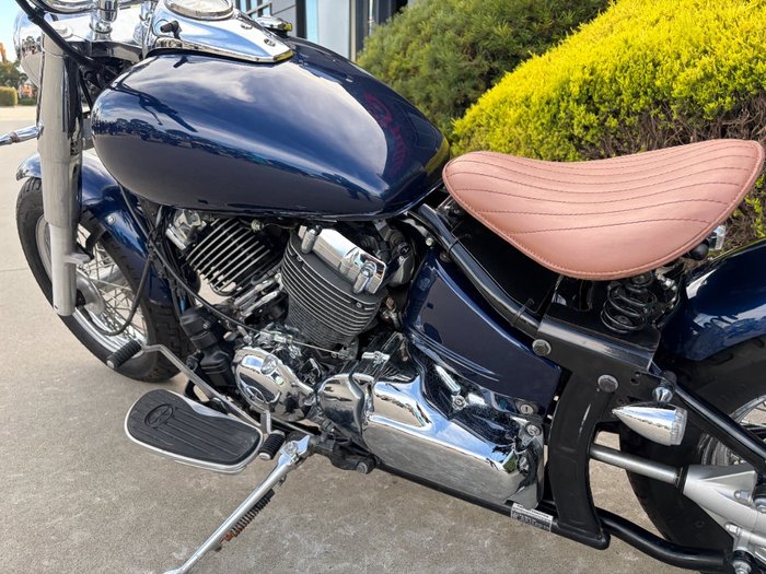 2018 Yamaha XVS650 V-STAR CUSTOM Blue