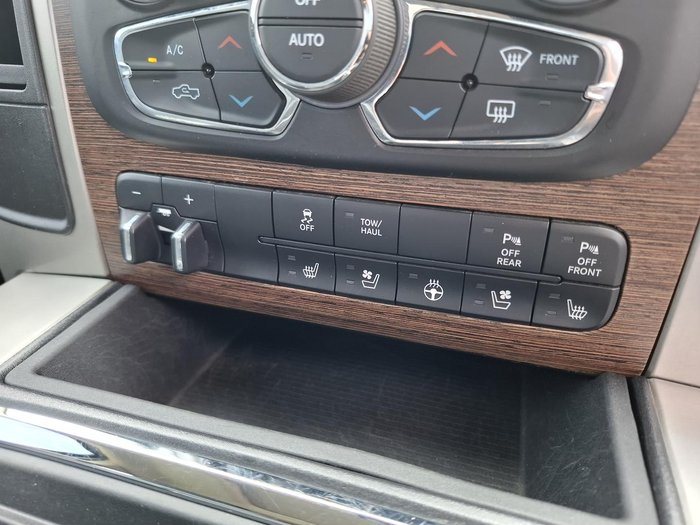 2019 RAM 1500 Laramie DS MY19 4X4 Dual Range Patriot Blue