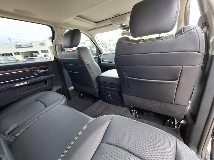 2019 RAM 1500 Laramie DS MY19 4X4 Dual Range Patriot Blue