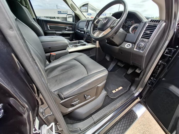 2019 RAM 1500 Laramie DS MY19 4X4 Dual Range Patriot Blue