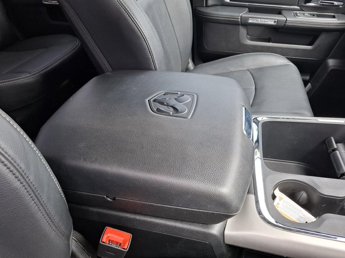 2019 RAM 1500 Laramie DS MY19 4X4 Dual Range Patriot Blue