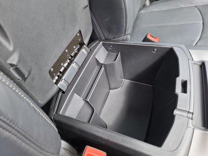 2019 RAM 1500 Laramie DS MY19 4X4 Dual Range Patriot Blue