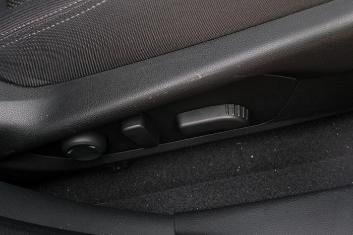 2025 Subaru Crosstrek 2.0R