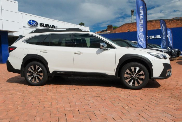 2025 Subaru Outback AWD Touring XT