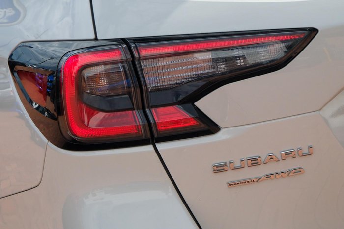 2025 Subaru Outback AWD Touring XT