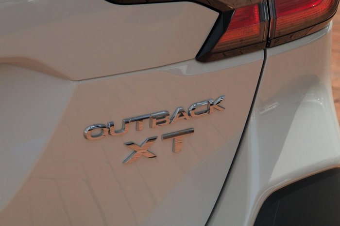 2025 Subaru Outback AWD Touring XT