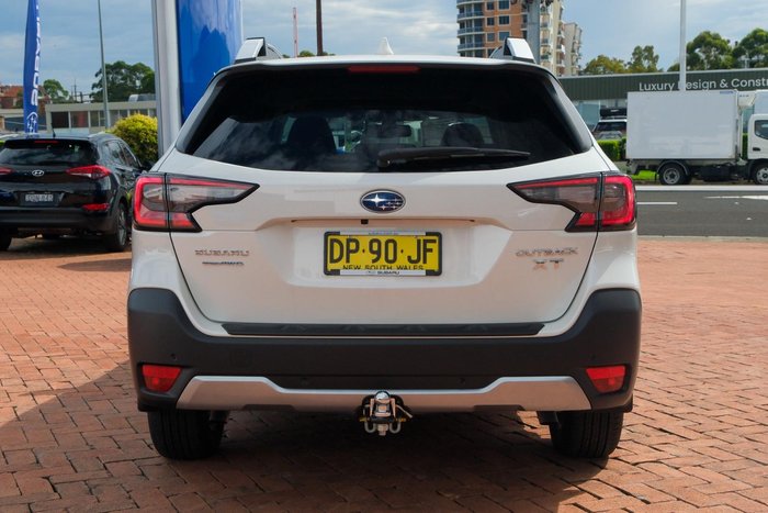 2025 Subaru Outback AWD Touring XT