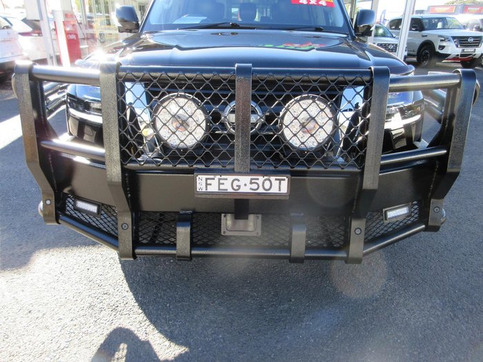 2023 Nissan Patrol Ti