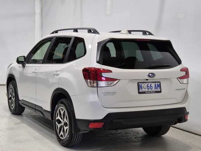 2022 Subaru Forester 2.5i