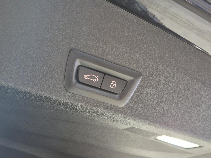 2023 BMW XM G09 4X4 On Demand M Carbon Black