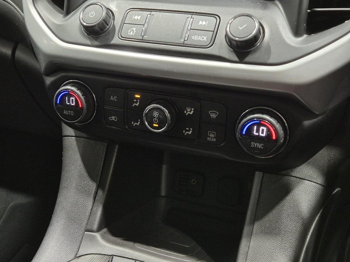 2018 Holden Acadia LT