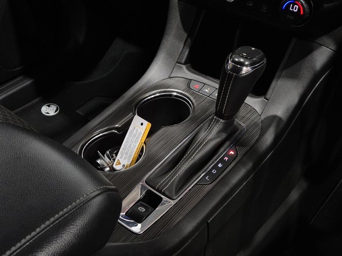 2018 Holden Acadia LT