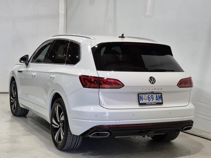 2022 Volkswagen Touareg 210TDI R-Line