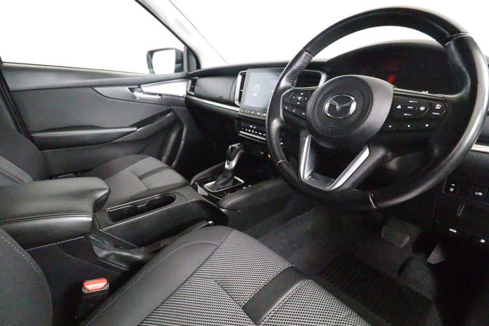 2023 Mazda BT-50 XTR