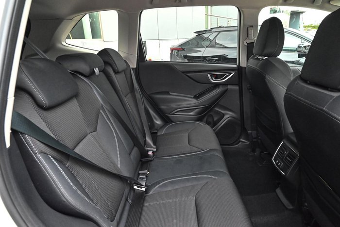 2025 Subaru Forester 2.5i