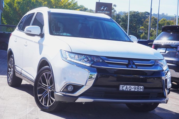 2017 Mitsubishi Outlander LS