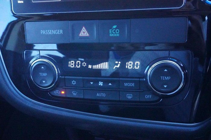 2017 Mitsubishi Outlander LS