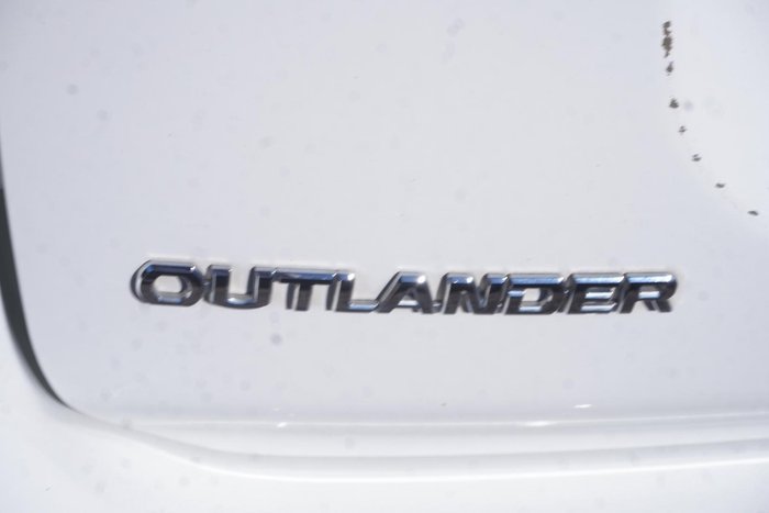 2017 Mitsubishi Outlander LS