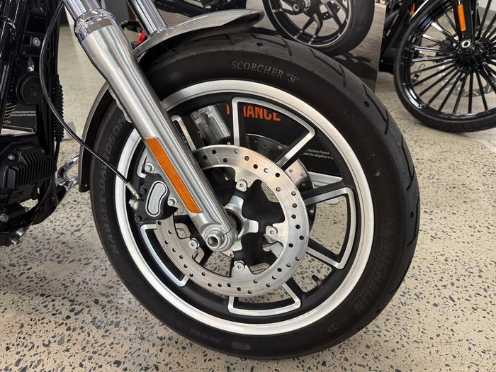 2017 Harley-Davidson Dyna Low Rider 103 (FXDL) Dyna