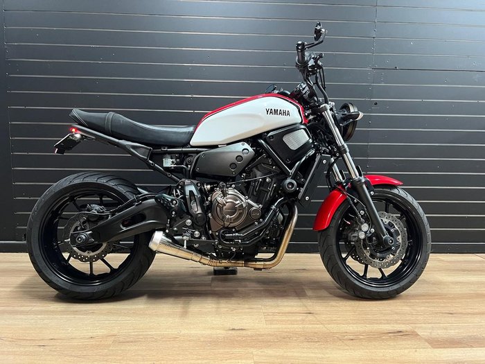 2020 Yamaha XSR700 Red