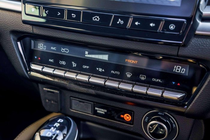 2023 Mazda BT-50 SP