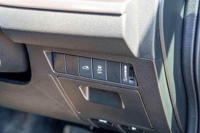 2023 Mazda BT-50 SP