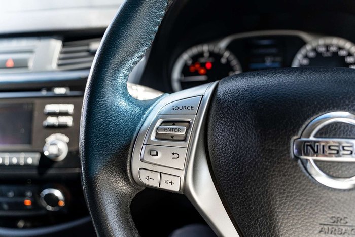 2016 Nissan Navara ST