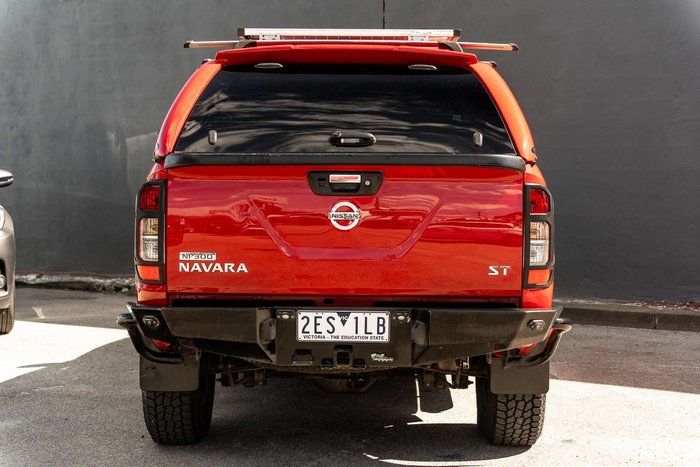 2016 Nissan Navara ST