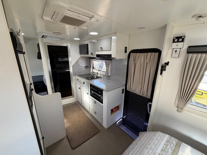 2016 Paramount Micro