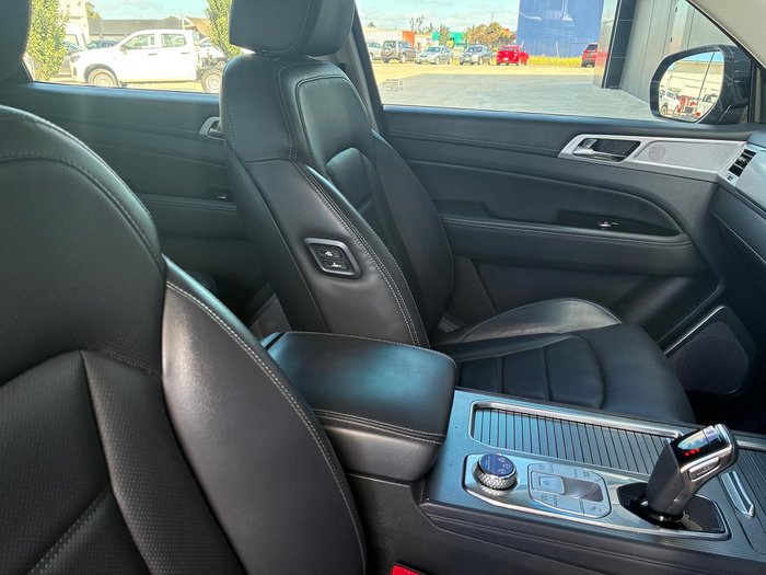 2022 SsangYong Rexton ELX