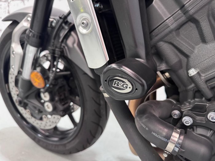 2016 Yamaha XSR900 XSR Silver