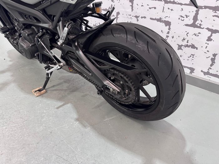 2016 Yamaha XSR900 XSR Silver