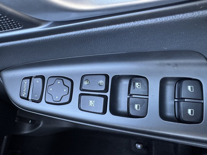 2022 Hyundai Kona Elite