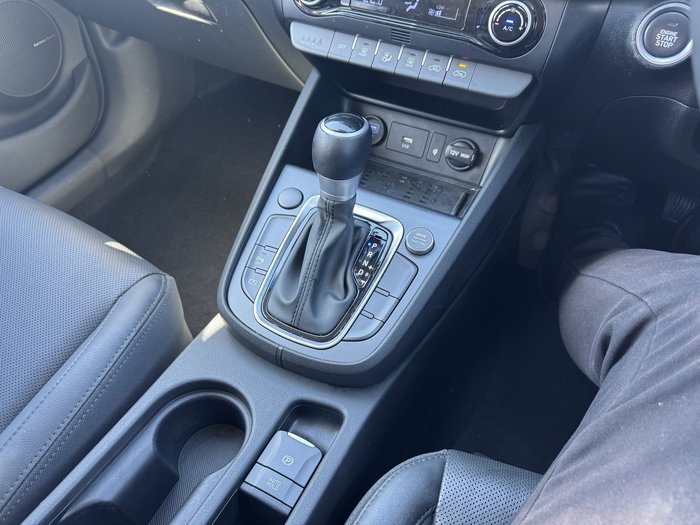 2022 Hyundai Kona Elite