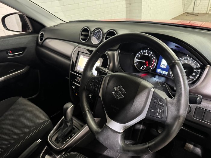 2020 Suzuki Vitara LY Series II Bright Red