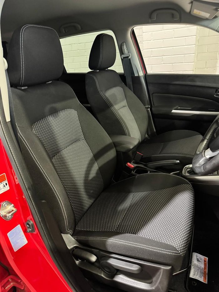 2020 Suzuki Vitara LY Series II Bright Red