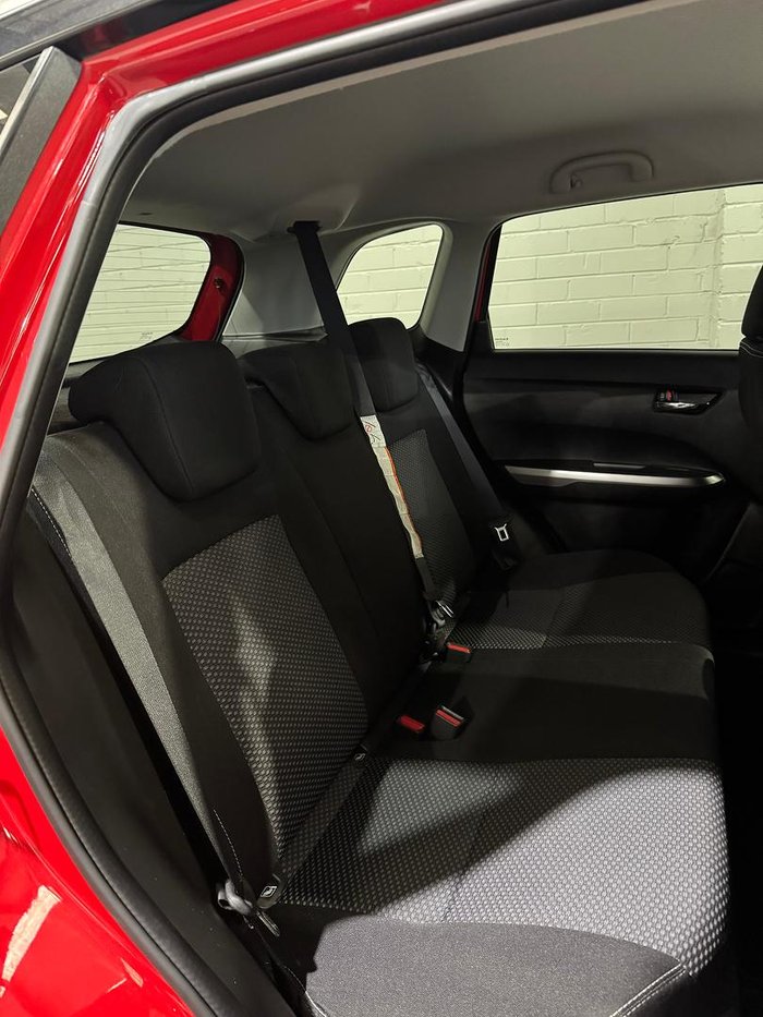 2020 Suzuki Vitara LY Series II Bright Red